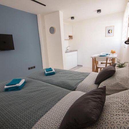 Sunrise Apartments Ni Eksteriør billede